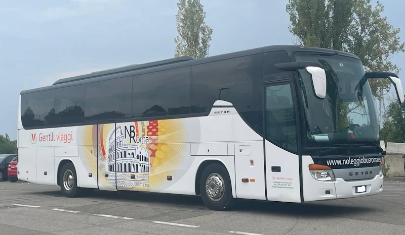 SETRA di Noleggio Bus Roma